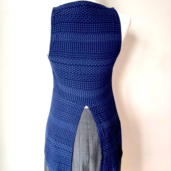 BCBG blue tank top - Picture 3 of 5